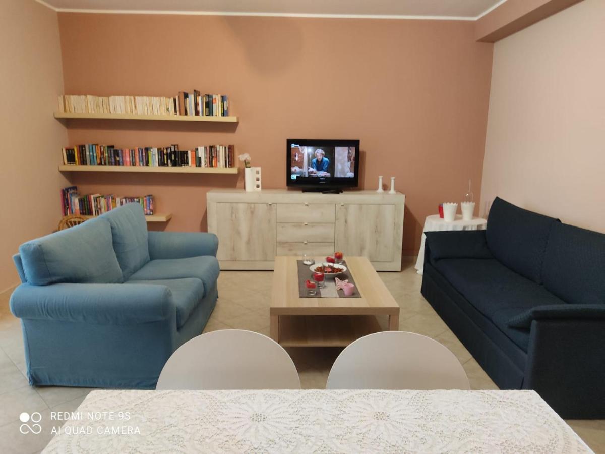Casa Vacanza - Sole E Azzurro - Fiumefreddo di Sicilia Extérieur photo